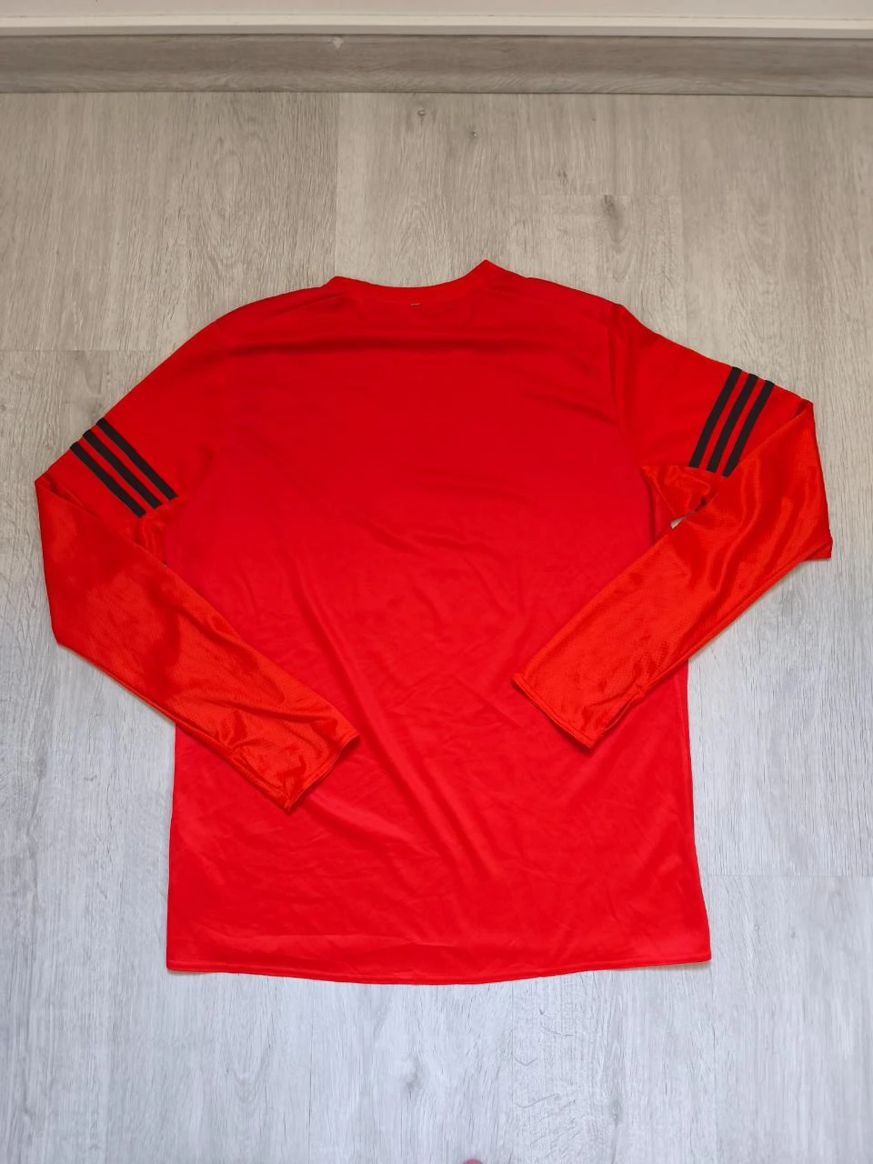 Camiseta de Manga Longa Adidas Tamanho G – photo 2